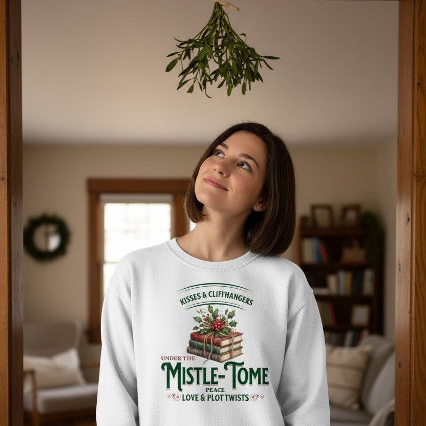 Under the Mistle - Tome Crewneck - Read Til Dawn